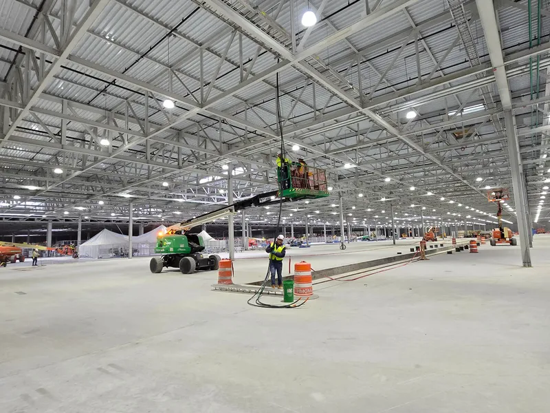 Hyundai Metaplant America — welding building electrical — photo 5